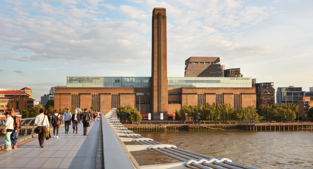 Tate Modern Staff Announce Indefinite Strike Ahead of Summer Season